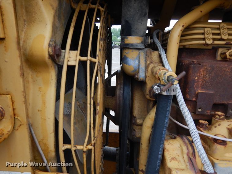 image for item DG6483 1977 Caterpillar 910  wheel loader