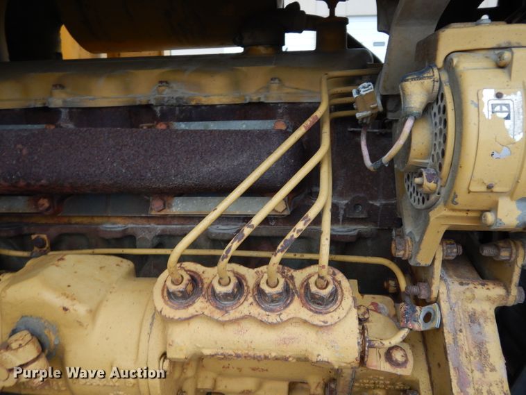 image for item DG6483 1977 Caterpillar 910  wheel loader