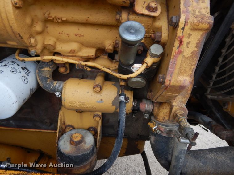 image for item DG6483 1977 Caterpillar 910  wheel loader