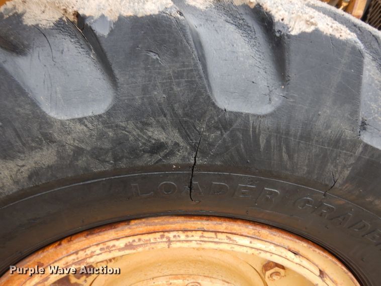 image for item DG6483 1977 Caterpillar 910  wheel loader