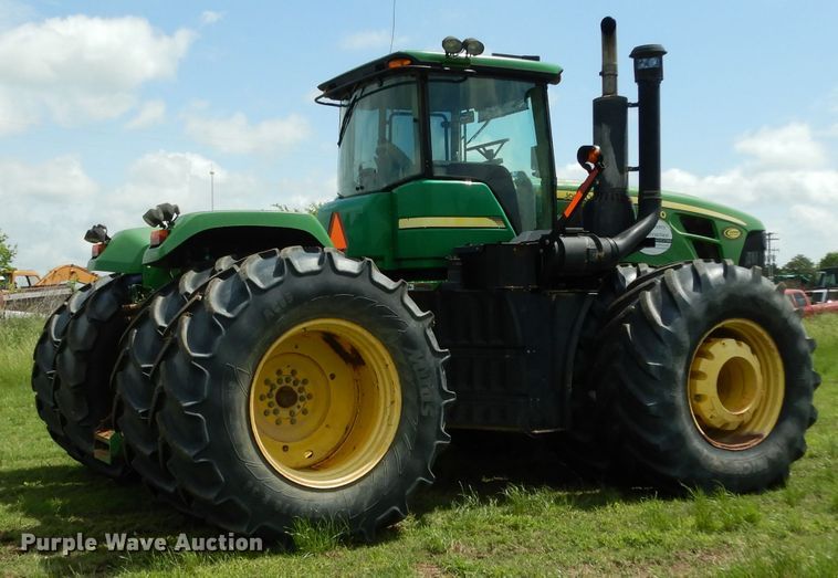 image for item DG6772 2011 John Deere 9430 Scraper Special  4WD tractor