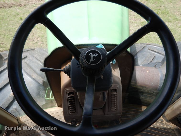 image for item DG6772 2011 John Deere 9430 Scraper Special  4WD tractor