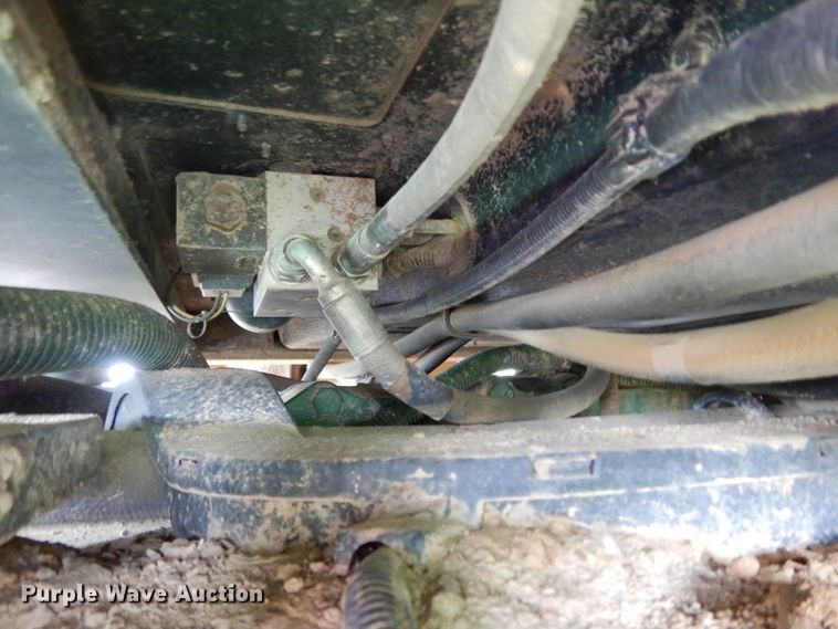 image for item DG6772 2011 John Deere 9430 Scraper Special  4WD tractor