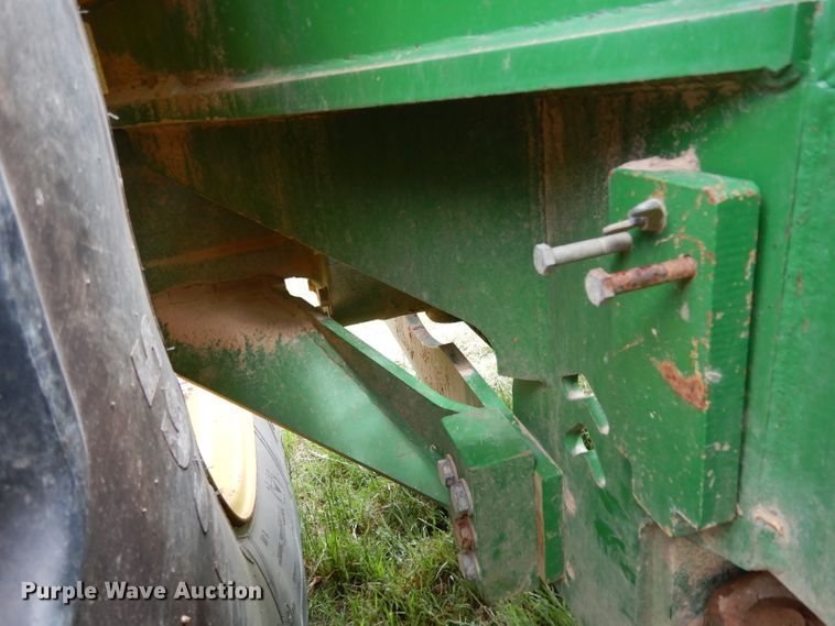 image for item DG6772 2011 John Deere 9430 Scraper Special  4WD tractor