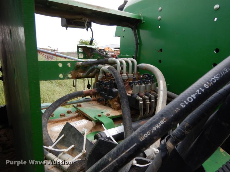 image for item DG6772 2011 John Deere 9430 Scraper Special  4WD tractor