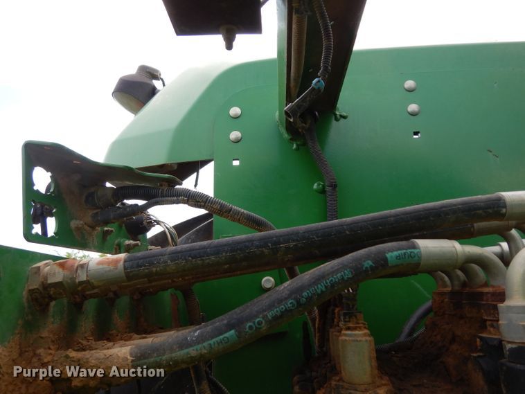 image for item DG6772 2011 John Deere 9430 Scraper Special  4WD tractor