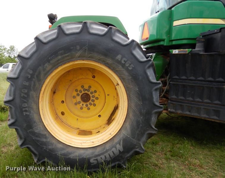 image for item DG6772 2011 John Deere 9430 Scraper Special  4WD tractor