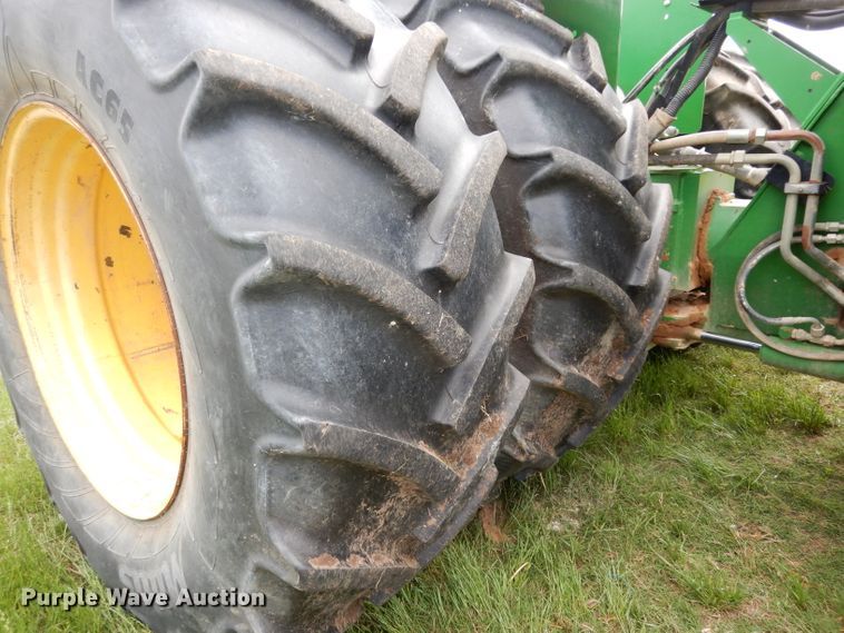 image for item DG6772 2011 John Deere 9430 Scraper Special  4WD tractor