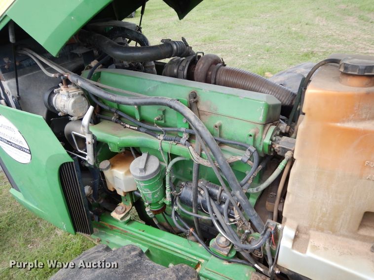 image for item DG6773 2000 John Deere 9400  4WD tractor