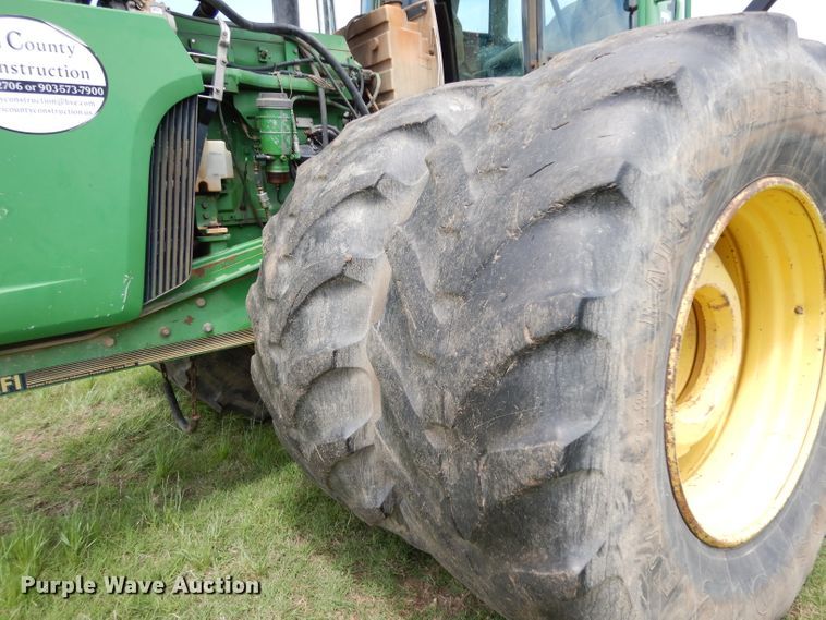 image for item DG6773 2000 John Deere 9400  4WD tractor