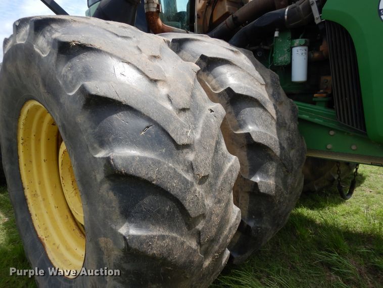 image for item DG6773 2000 John Deere 9400  4WD tractor