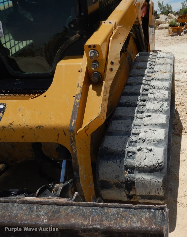 image for item DG6791 2018 Caterpillar 299D2  tracked skid steer loader