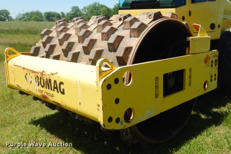 image for item DG8601 2015 Bomag BW211D-50  single drum vibratory roller