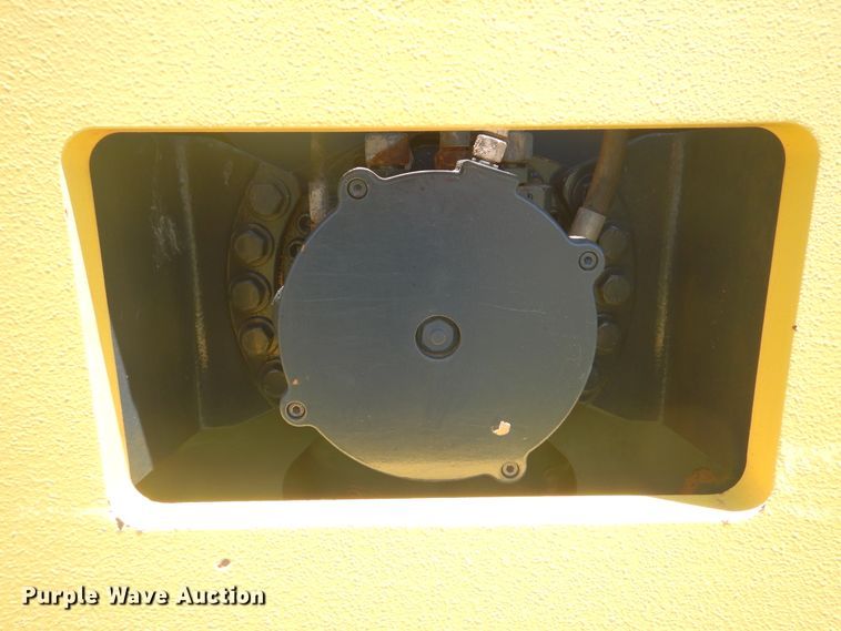 image for item DG8601 2015 Bomag BW211D-50  single drum vibratory roller