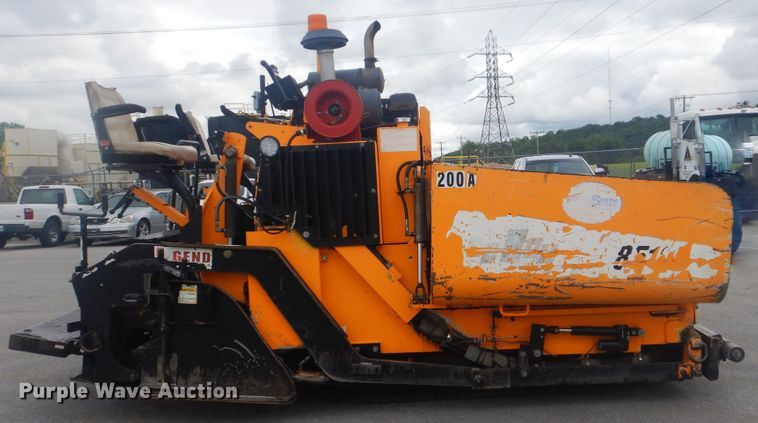 image for item DG8604 2013 Lee Boy 8510B  paver