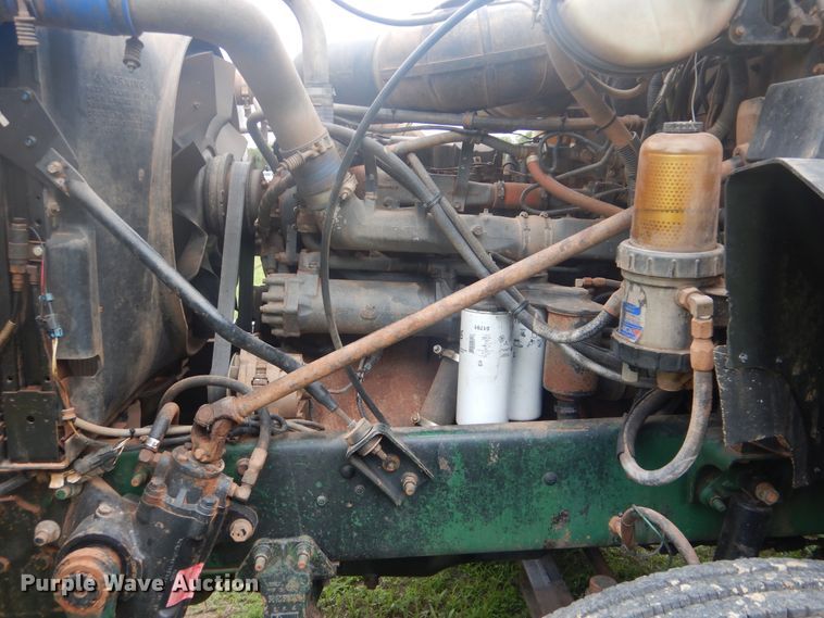 image for item DG8607 2000 Mack CH613  tank truck