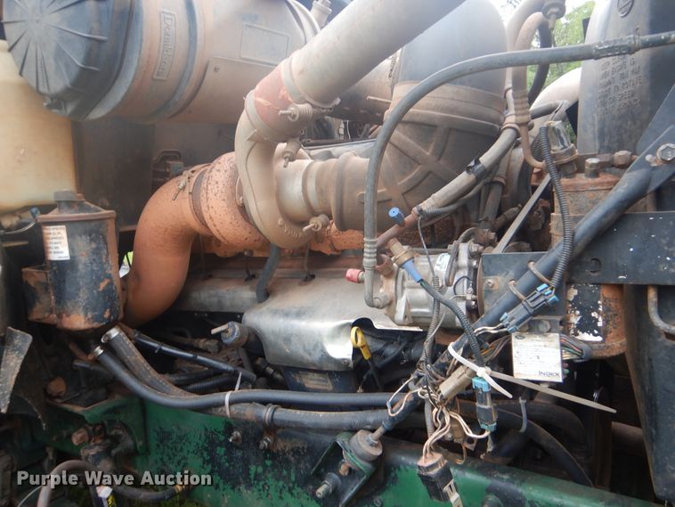 image for item DG8607 2000 Mack CH613  tank truck