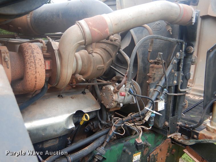 image for item DG8607 2000 Mack CH613  tank truck