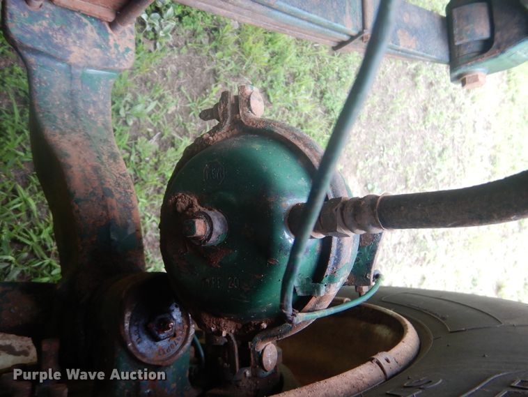 image for item DG8607 2000 Mack CH613  tank truck