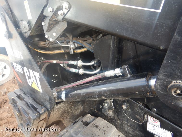 image for item DG8608 2019 Caterpillar 259D  tracked skid steer loader