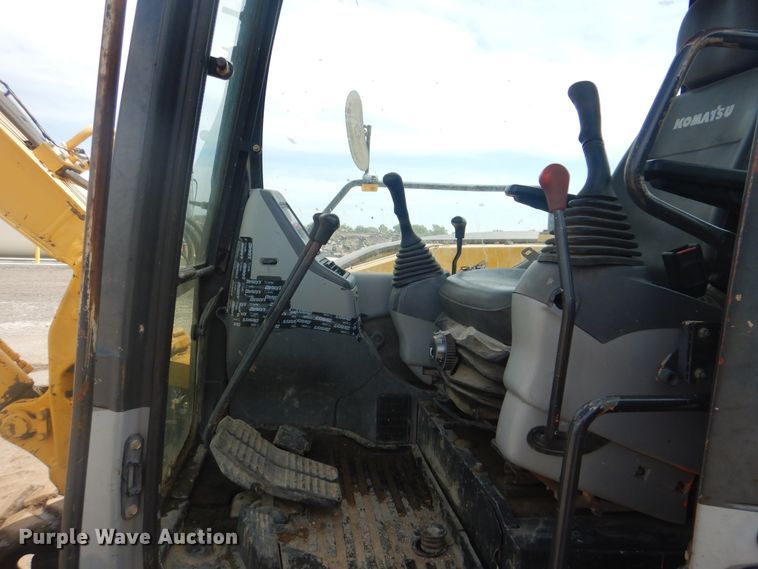 image for item DG8613 2006 Komatsu PC78MR-6  mini excavator