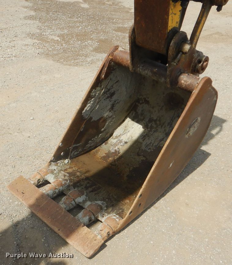 image for item DG8613 2006 Komatsu PC78MR-6  mini excavator