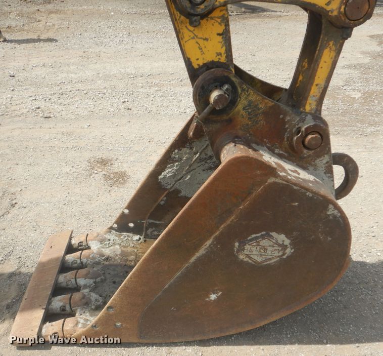 image for item DG8613 2006 Komatsu PC78MR-6  mini excavator