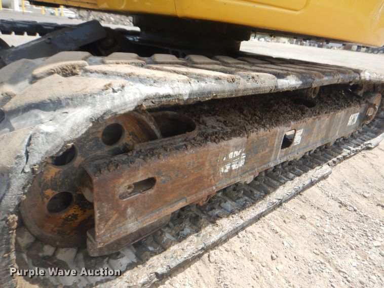 image for item DG8614 2006 Komatsu PC78MR-6  mini excavator