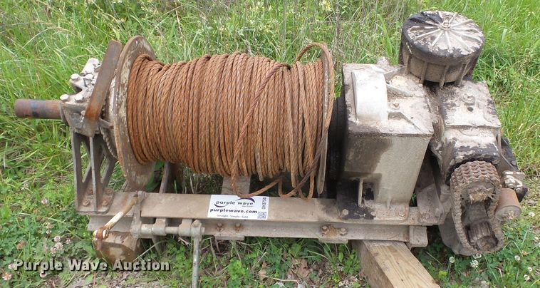 image for item DH3750 Adams winch
