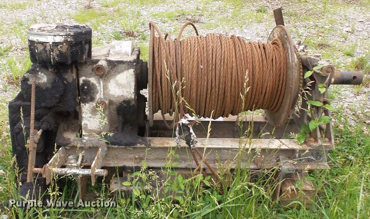 image for item DH3750 Adams winch