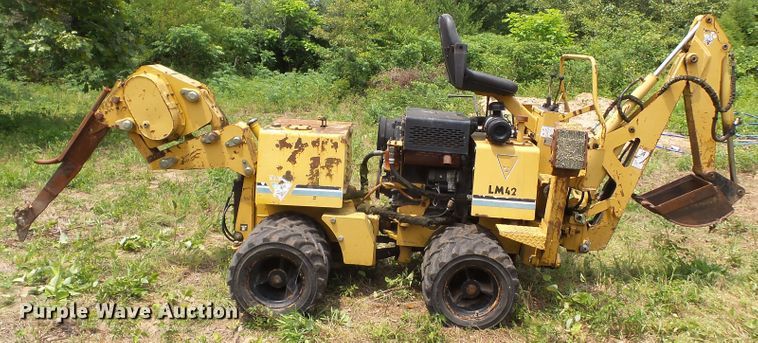 image for item DH3767 2002 Vermeer LM42  cable plow