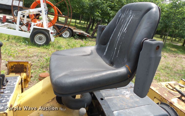 image for item DH3767 2002 Vermeer LM42  cable plow