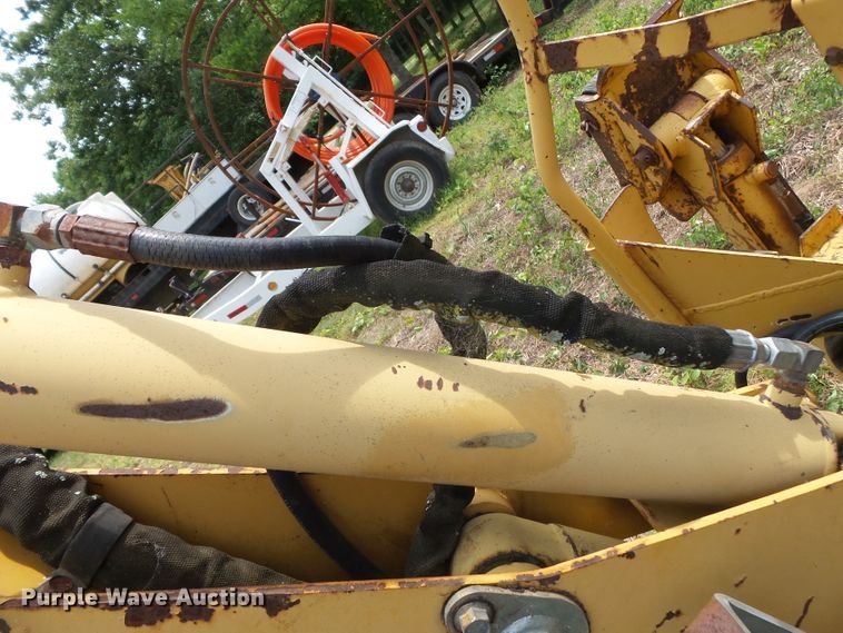 image for item DH3767 2002 Vermeer LM42  cable plow