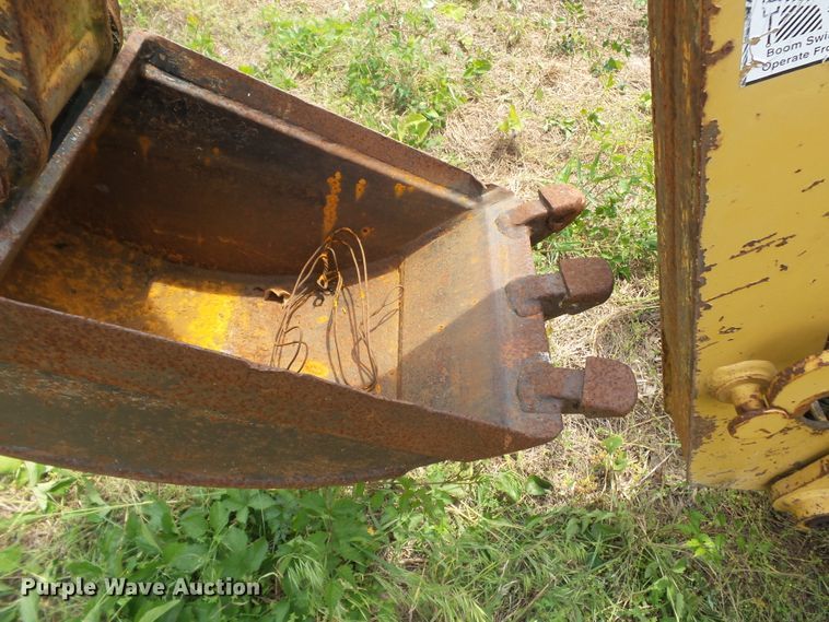 image for item DH3767 2002 Vermeer LM42  cable plow