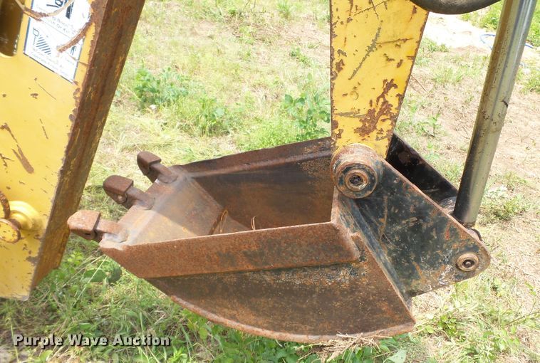 image for item DH3767 2002 Vermeer LM42  cable plow