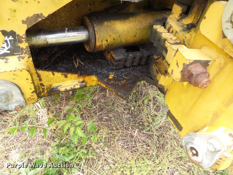 image for item DH3767 2002 Vermeer LM42  cable plow