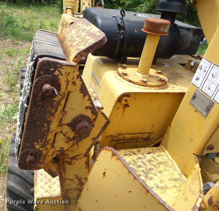 image for item DH3767 2002 Vermeer LM42  cable plow