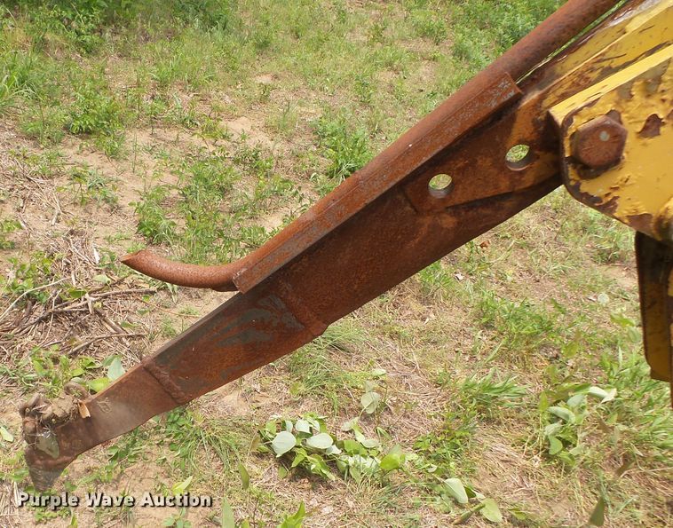 image for item DH3767 2002 Vermeer LM42  cable plow