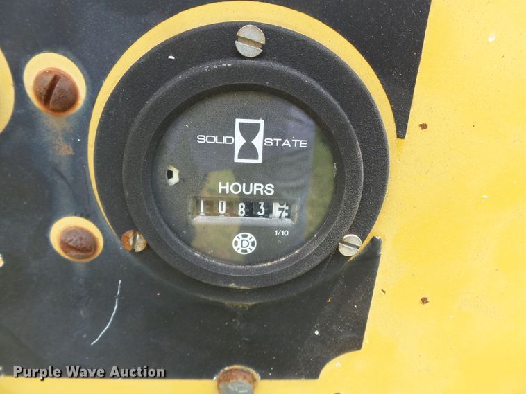 image for item DH3767 2002 Vermeer LM42  cable plow