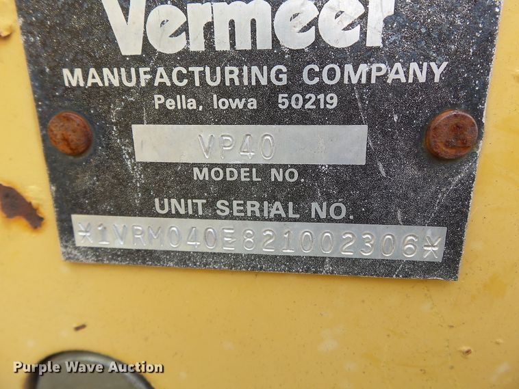 image for item DH3767 2002 Vermeer LM42  cable plow