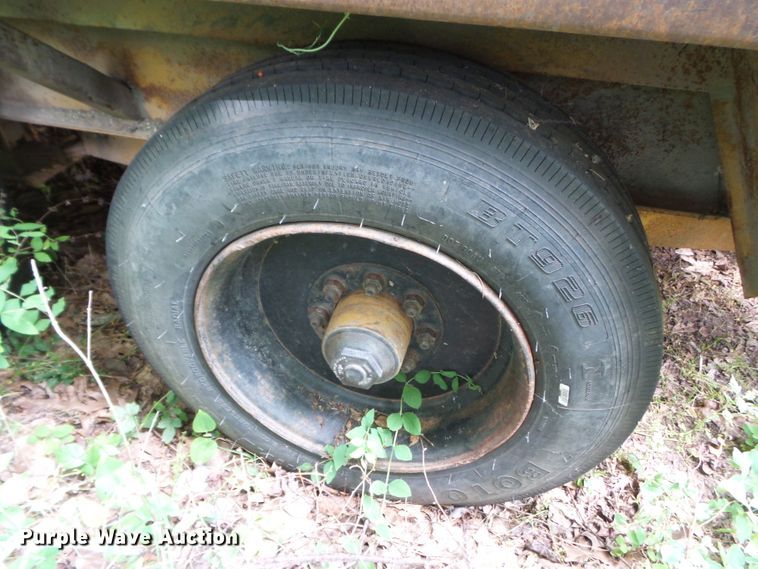 image for item DH3768 2000 Redi Haul FSL21210 equipment trailer