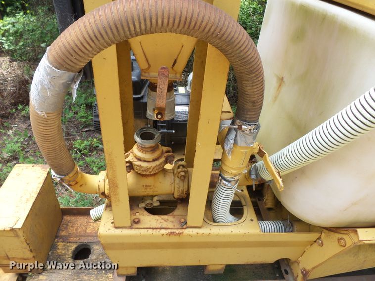 image for item DH3768 2000 Redi Haul FSL21210 equipment trailer