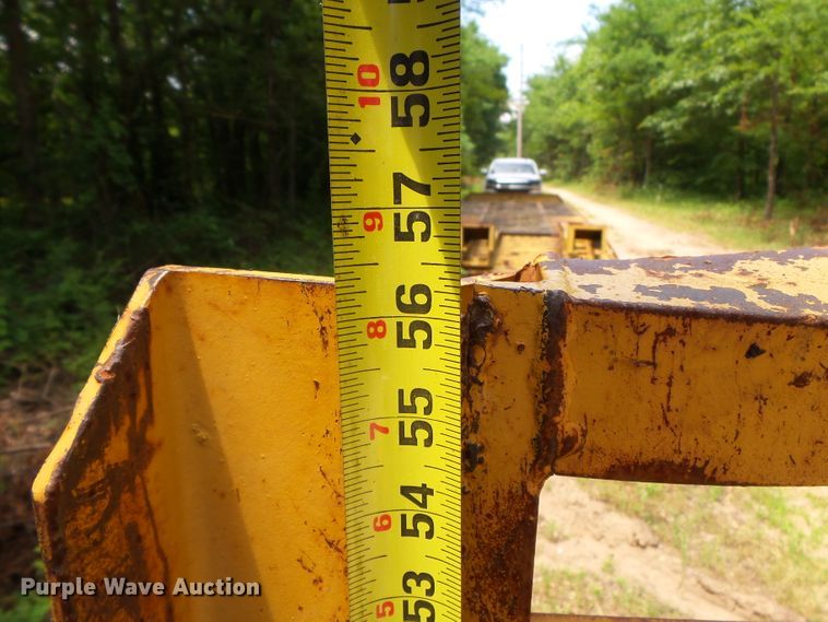 image for item DH3768 2000 Redi Haul FSL21210 equipment trailer