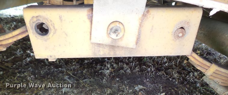 image for item DH3768 2000 Redi Haul FSL21210 equipment trailer