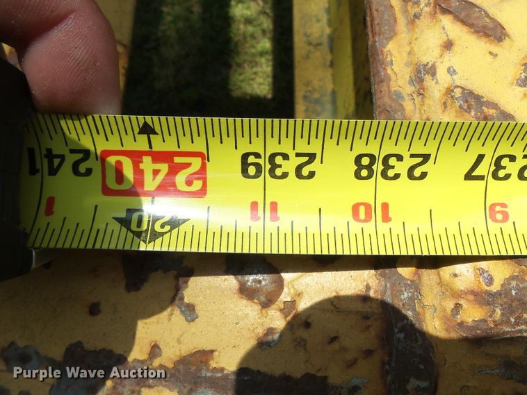 image for item DH3769 2003 Legend 26FD equipment trailer