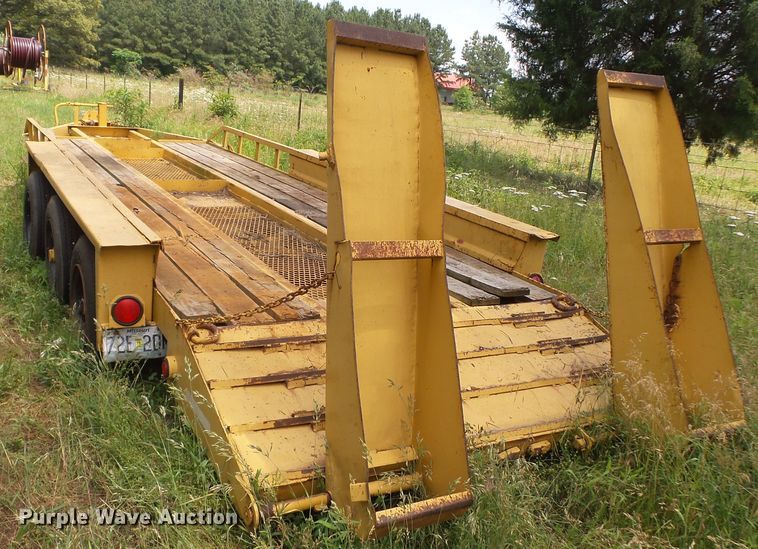 image for item DH3770 1998 Belshe DB18 equipment trailer