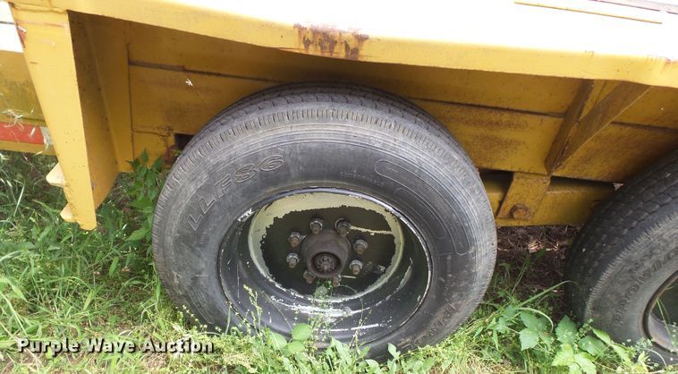 image for item DH3770 1998 Belshe DB18 equipment trailer