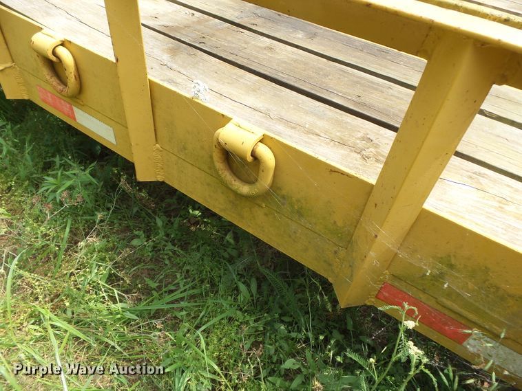 image for item DH3770 1998 Belshe DB18 equipment trailer