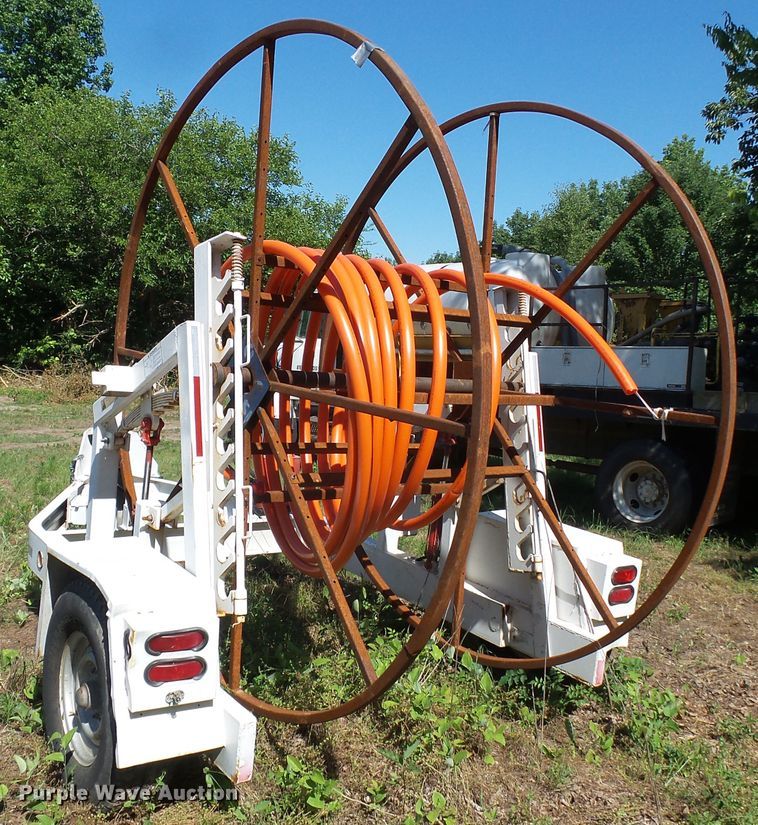 image for item DH3787 2000 Keifer reel trailer