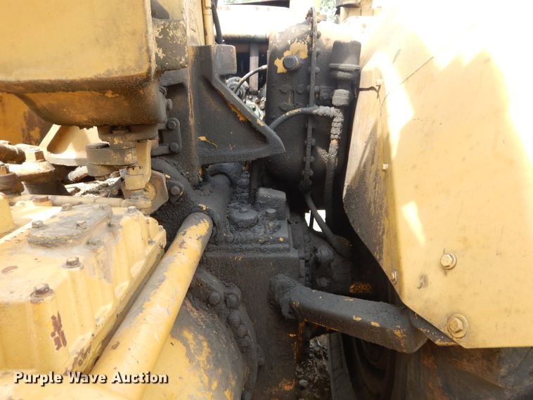 image for item DH4457 1972 Caterpillar 621  conventional scraper